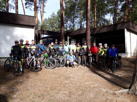 MÁCHÁČ - STODESÍTKA